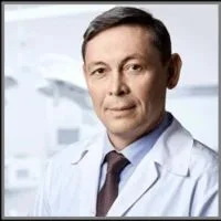 Dr. Alejandro Mora - Especialista en Nutrición